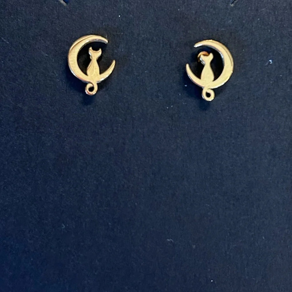 Stainless Steel Cat on Crescent Moon Stud Earrings | NEW Gold - Picture 5 of 7